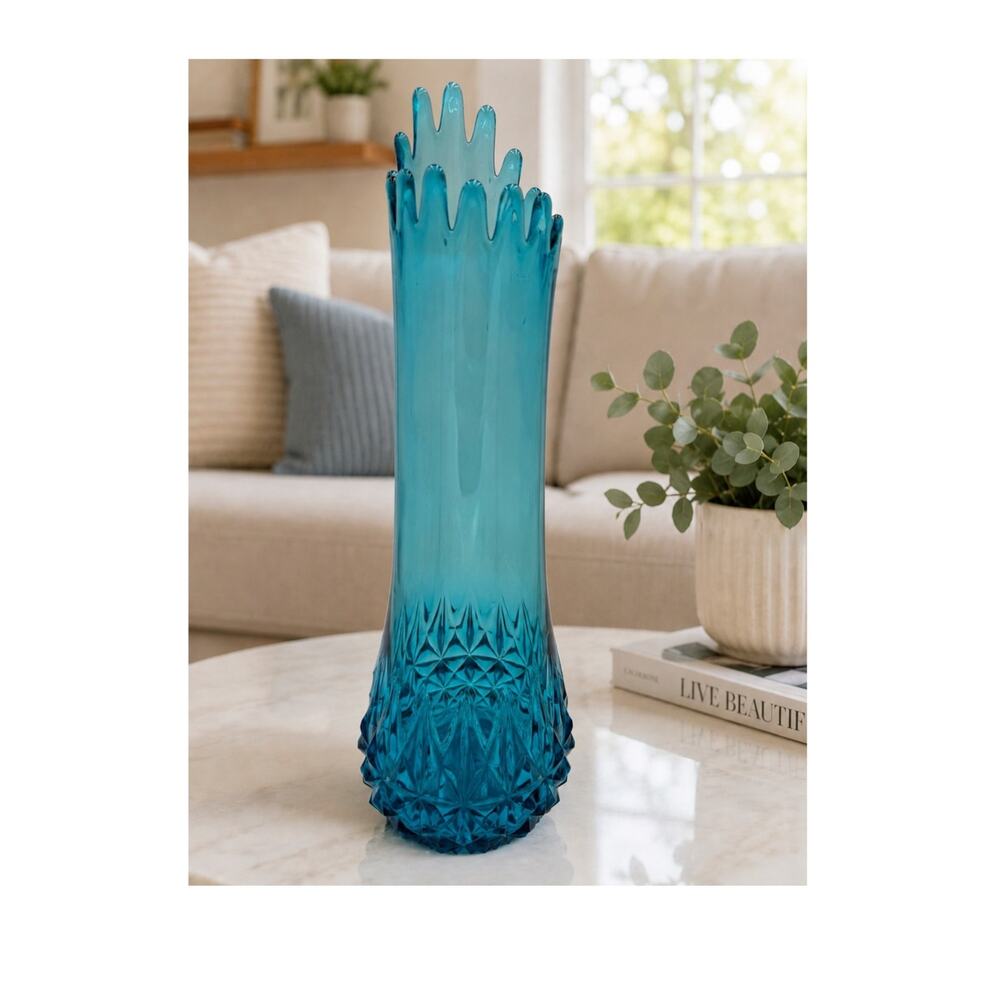 1970's LE Smith Diamond Point Swung Vase